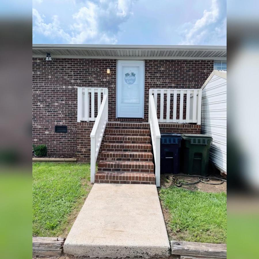 Spacious 1King Bd/2Queen Bd/* 1 Mile From I-85 Lexington Extérieur photo