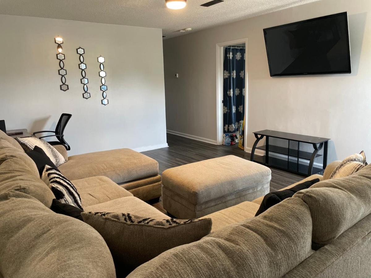 Spacious 1King Bd/2Queen Bd/* 1 Mile From I-85 Lexington Extérieur photo