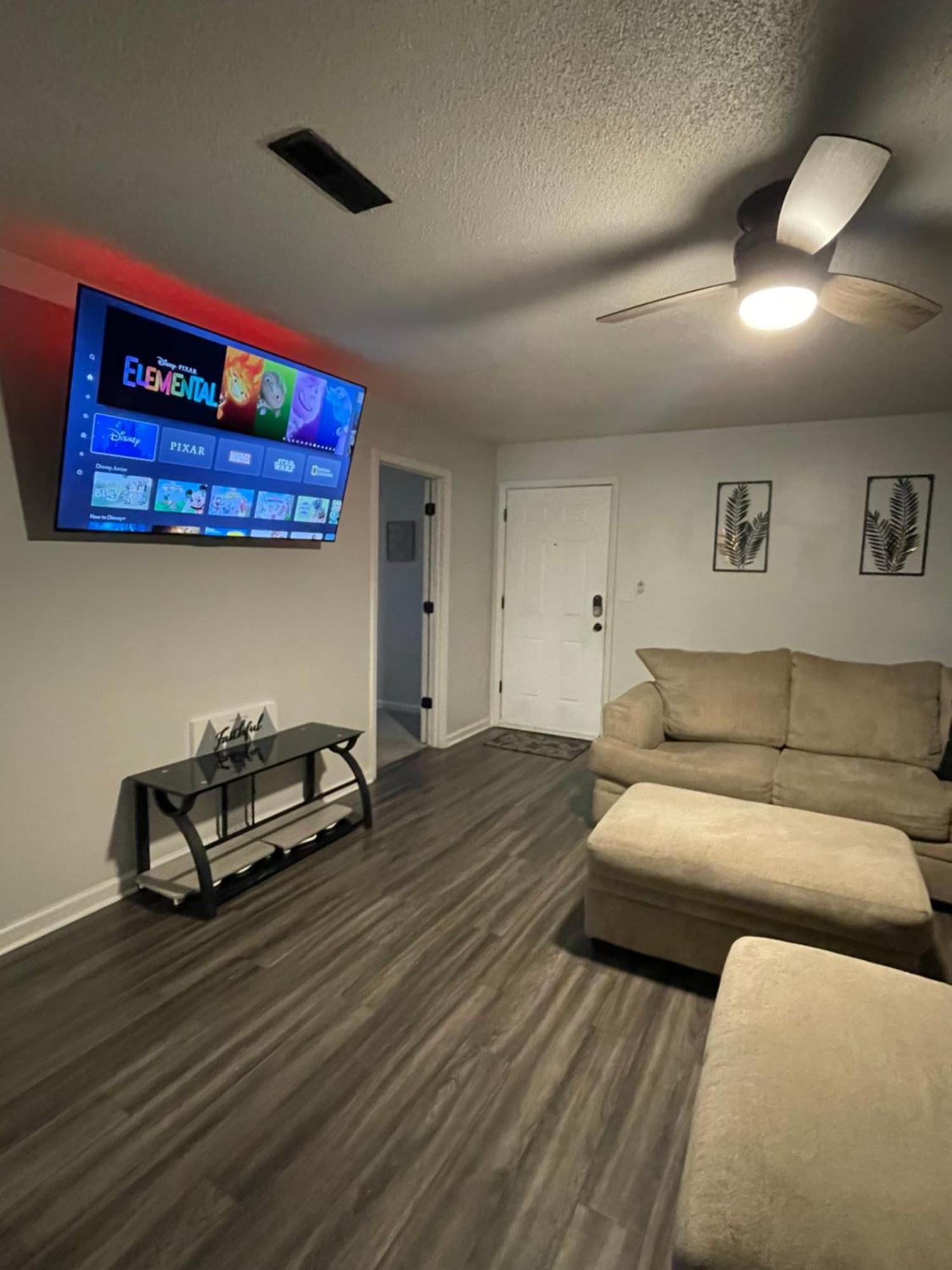 Spacious 1King Bd/2Queen Bd/* 1 Mile From I-85 Lexington Extérieur photo